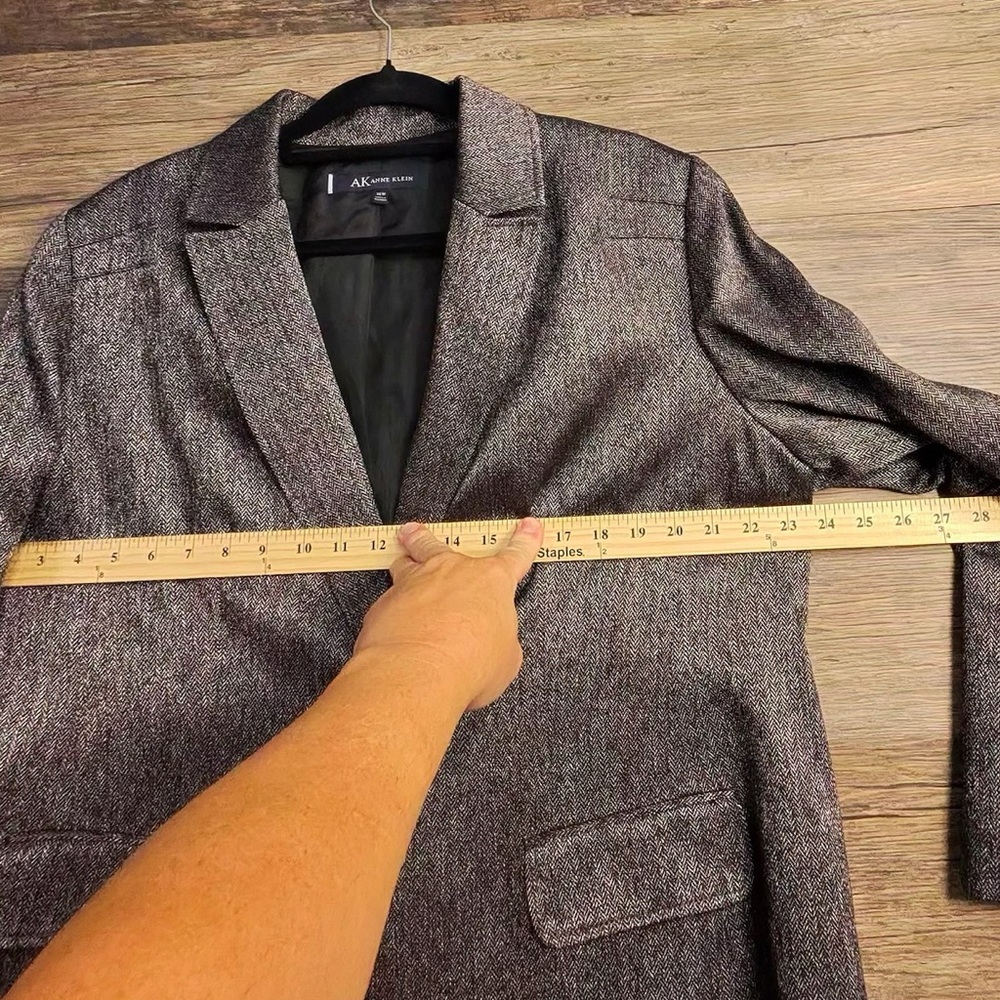 Anne Klein Black & Metallic Silver Tweed Single-Button Blazer - Picture 5 of 7